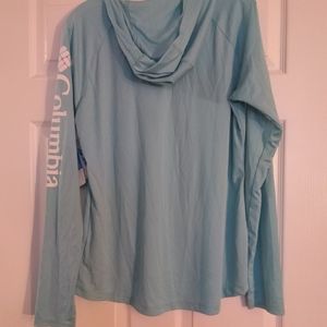 Columbia Light Weight Hoodie NWT